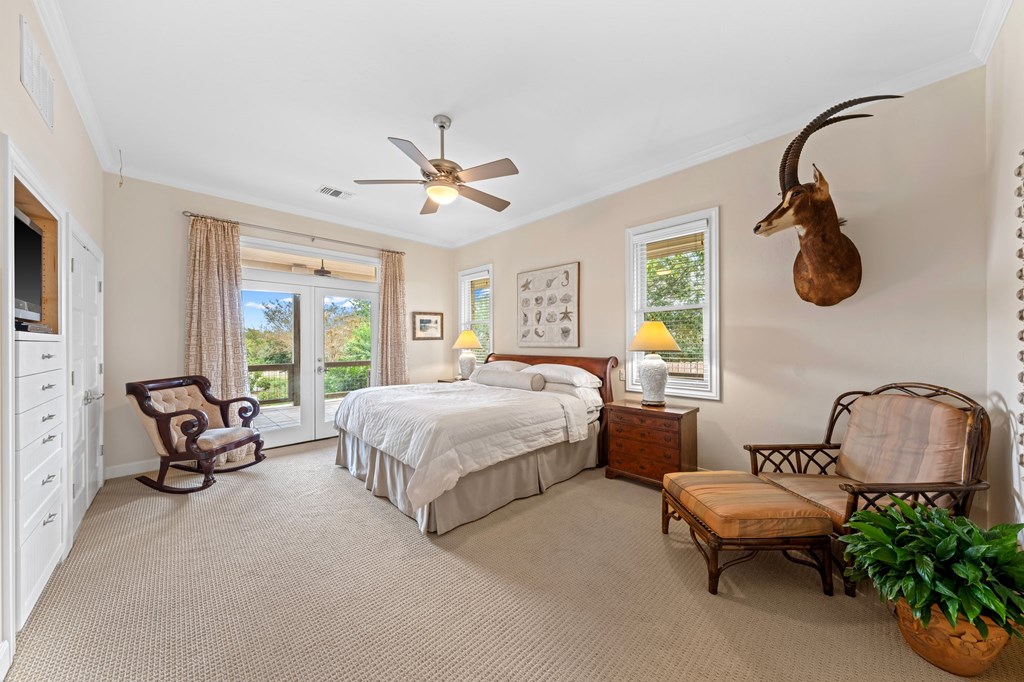 407 Spring Mill Drive Kerrville, TX 78028 - Photo 19 of 38