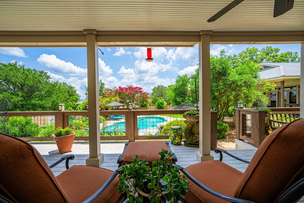 407 Spring Mill Drive Kerrville, TX 78028 - Photo 22 of 38