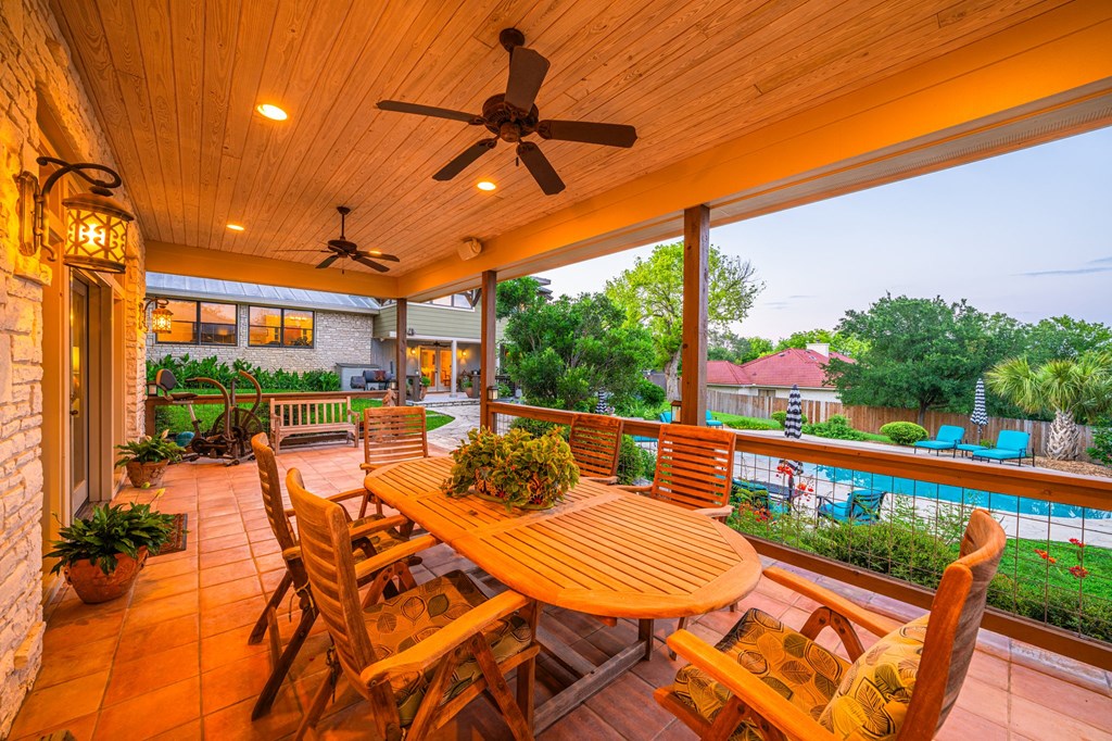 407 Spring Mill Drive Kerrville, TX 78028 - Photo 33 of 38