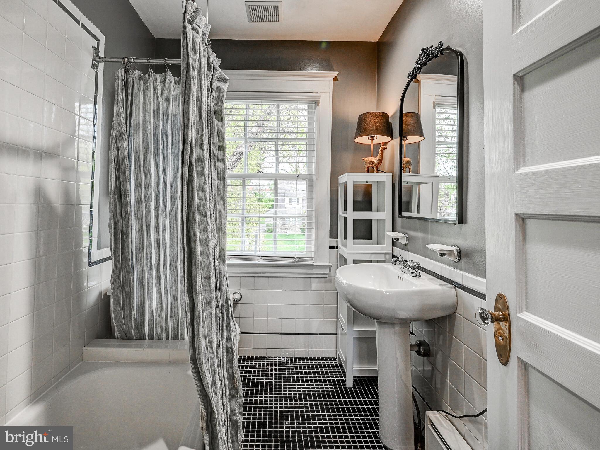 4300 Wendover Road Baltimore, MD 21218 - Photo 27 of 43