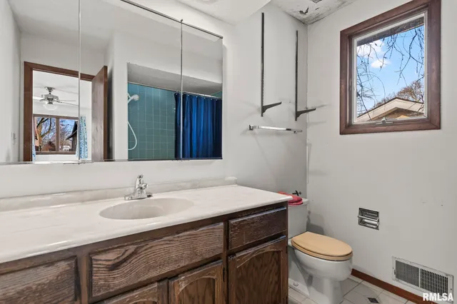 $175,000 | 1516 South Lincoln Avenue, Springfield, IL 62704