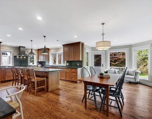 93 Pilgrim Road Concord, MA 01742 - Photo 5 of 38 Gallery Image 5