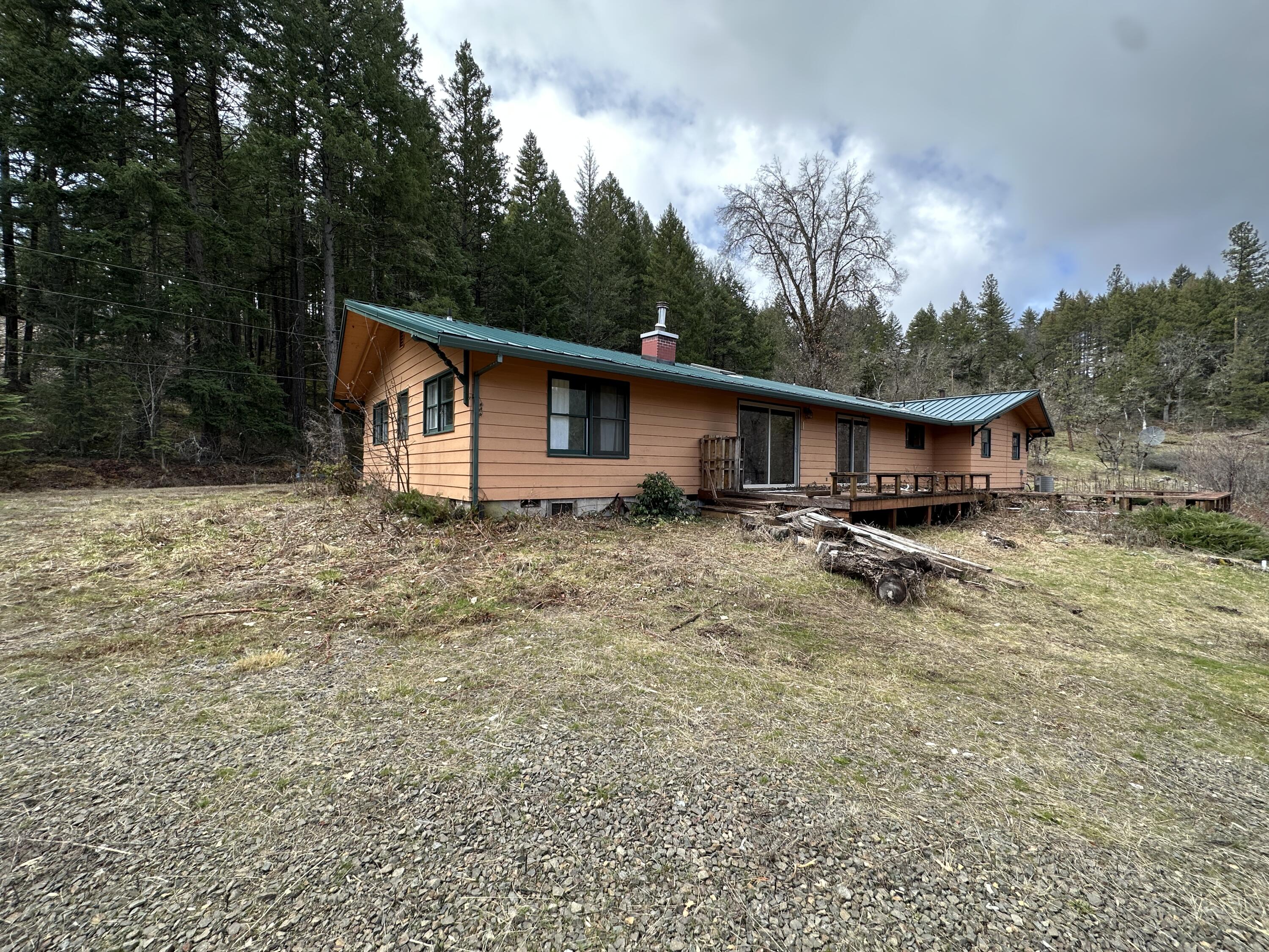 7185 Crowfoot Road Trail, OR 97541 - Photo 1 of 42 IMG_4684