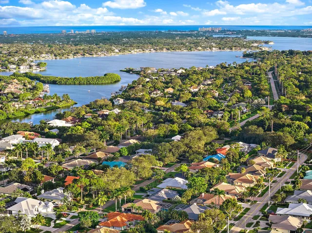 $1,900,000 | 19056 Southeast Coral Reef Lane, Jupiter, FL 33458