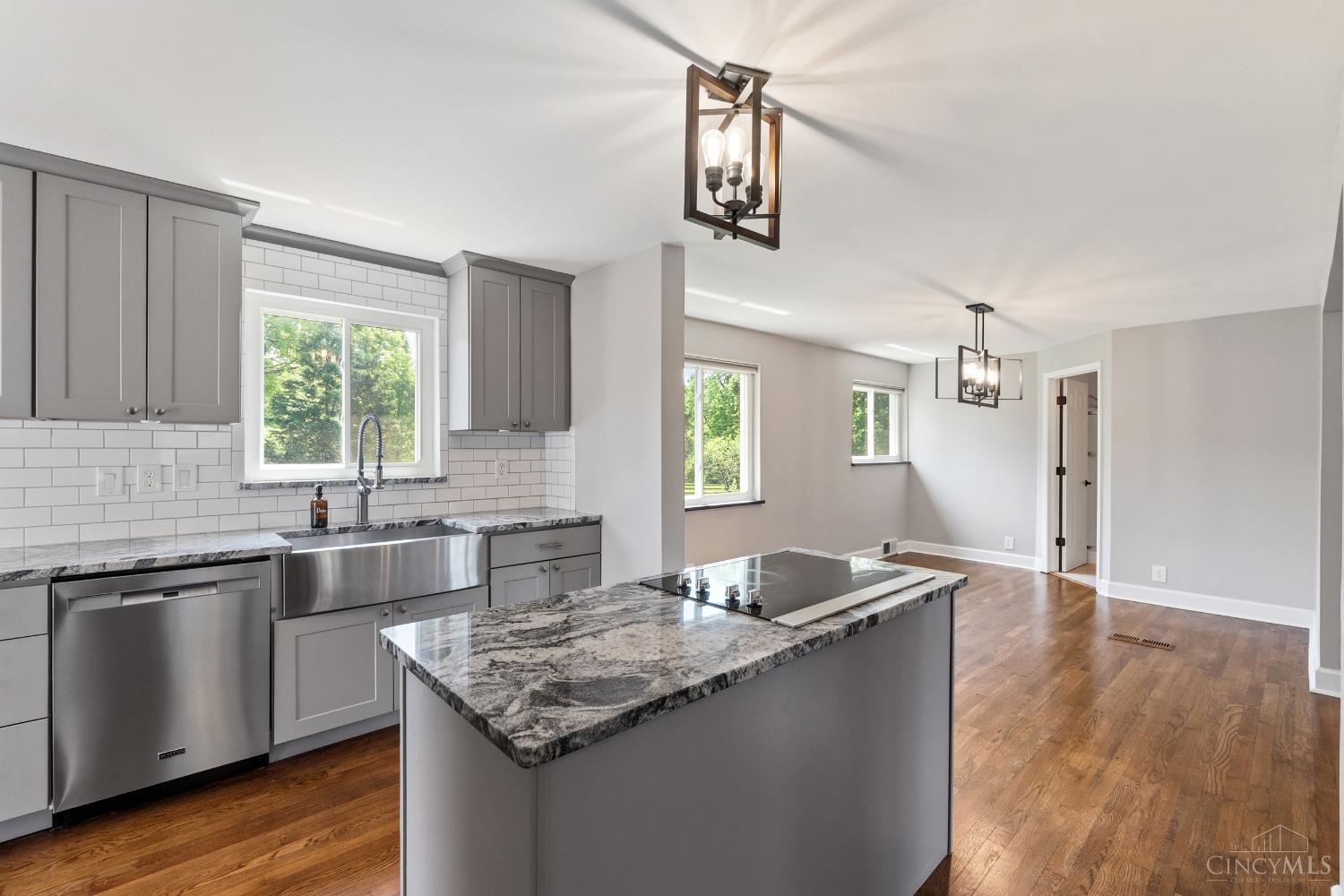 7495 Hunley Road Cincinnati, OH 45244 - Photo 12 of 30 Gallery Image 12