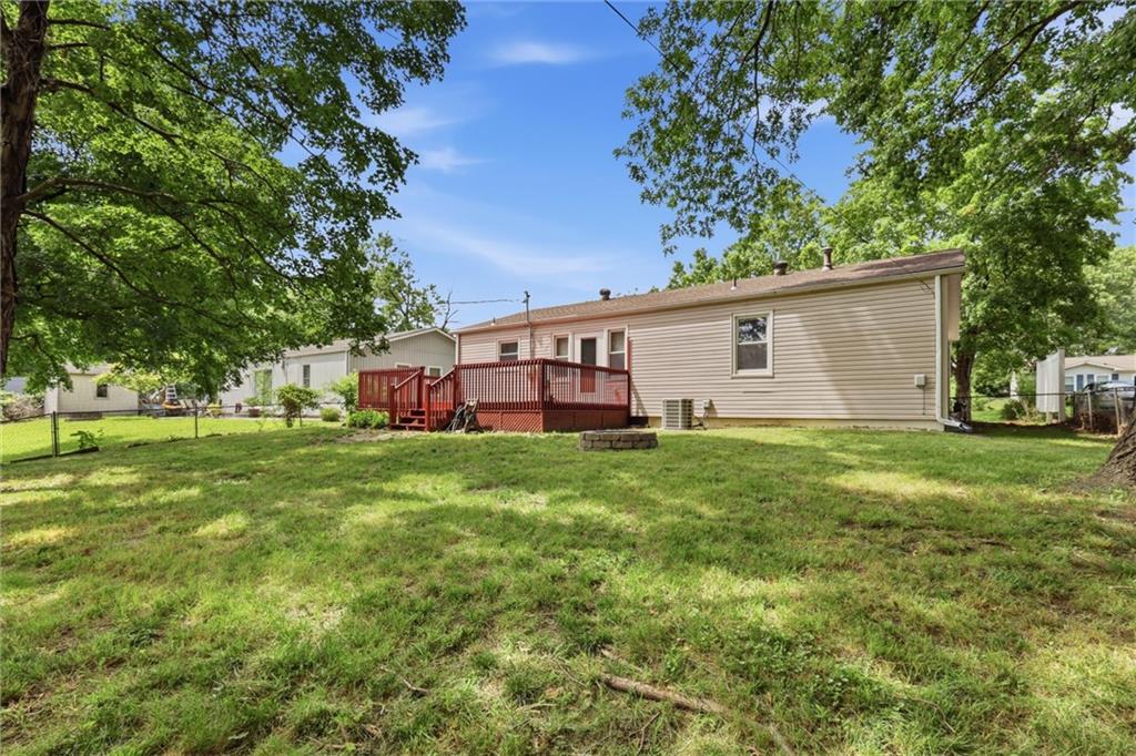 605 Northwest Gibson Road Lee's Summit, MO 64063 - Photo 26 of 26