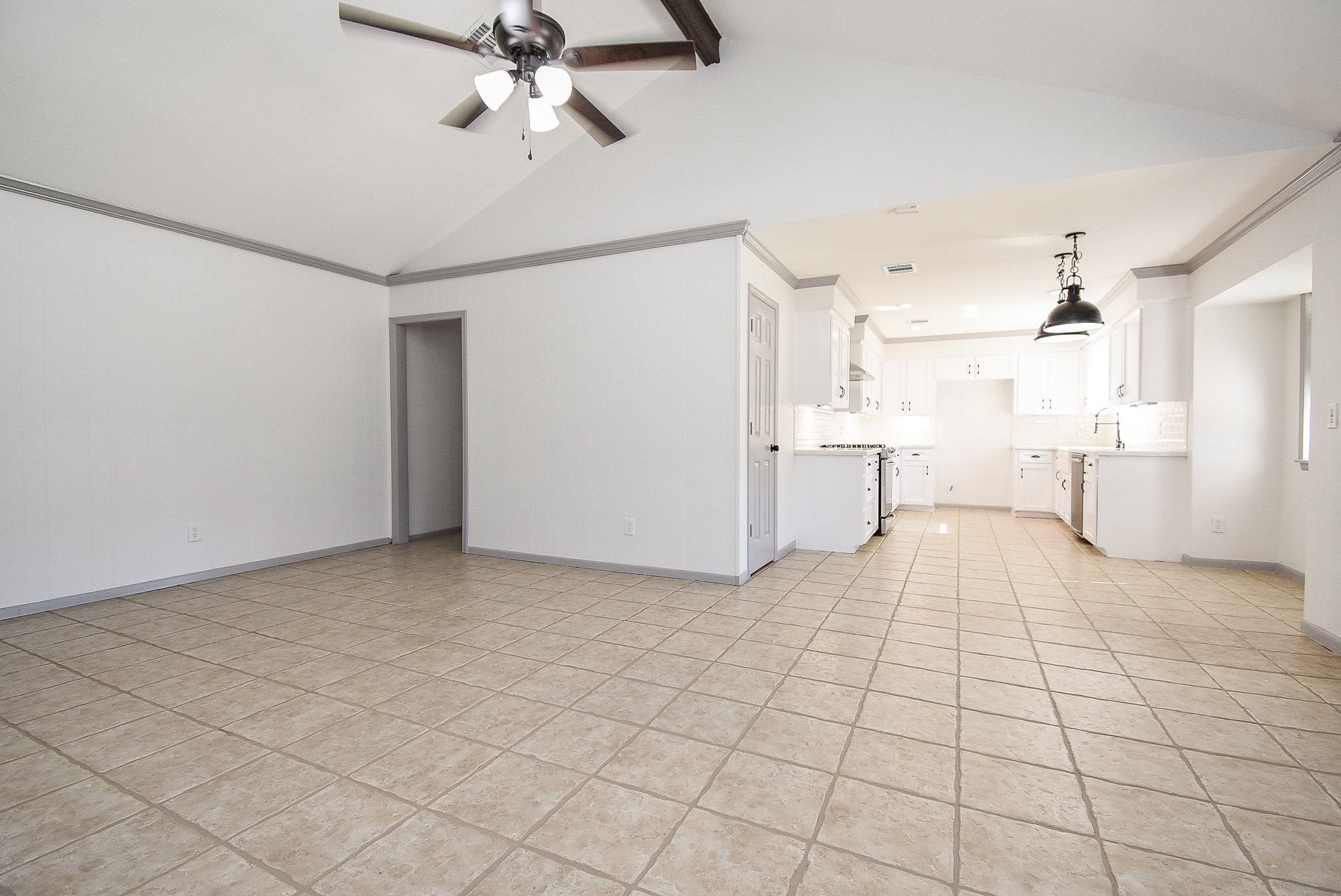 1918 Tulsa Street Deer Park, TX 77536 - Photo 12 of 37