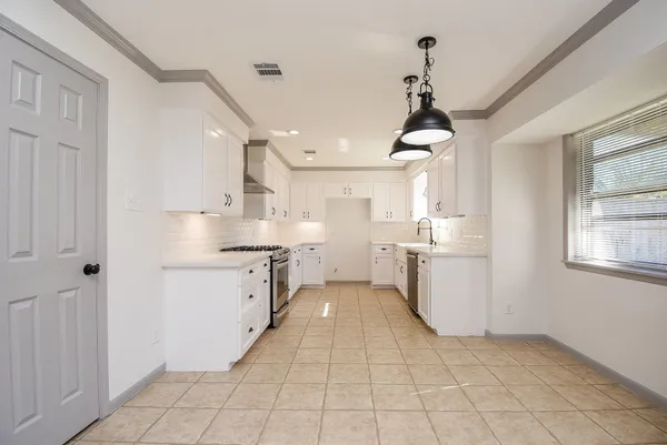 $317,900 | 1918 Tulsa Street, Deer Park, TX 77536