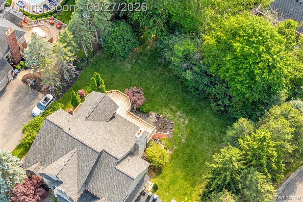 1781 Westridge Drive Rochester, MI 48306 - Photo 11 of 56 65-1781 Westridge Dr_64.jpg
