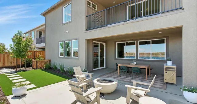 $1,099,900 | 4576 Strandberg Avenue, Lathrop, CA 95330