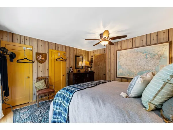 $1,685,000 | 818 Riverside Drive, Lyons, CO 80540