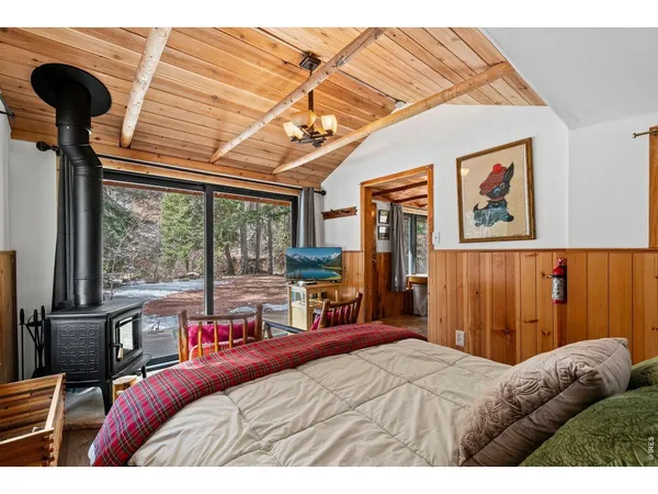 $1,685,000 | 818 Riverside Drive, Lyons, CO 80540