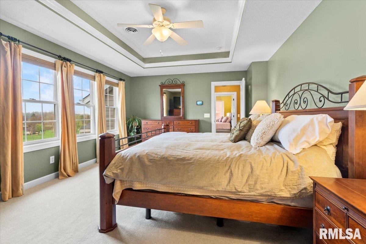 5423 Hugo Road Bettendorf, IA 52722 - Photo 19 of 49 Gallery Image 19