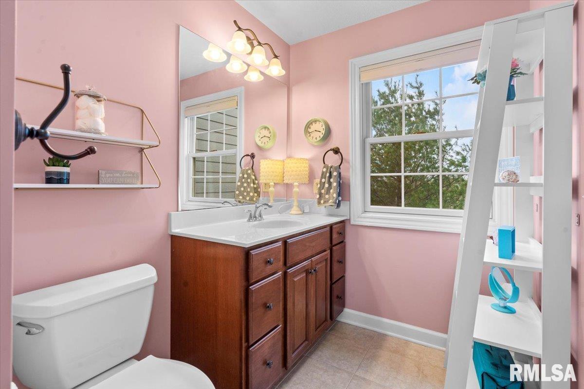5423 Hugo Road Bettendorf, IA 52722 - Photo 27 of 49 Gallery Image 27
