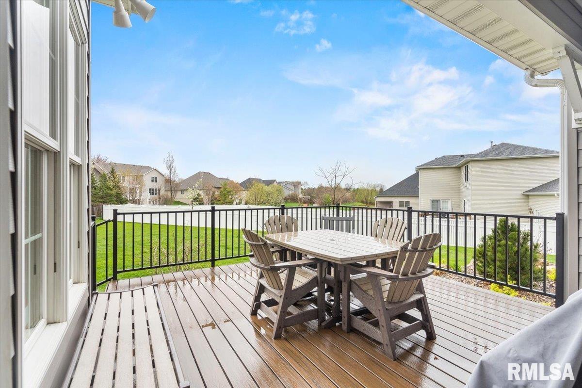 5423 Hugo Road Bettendorf, IA 52722 - Photo 40 of 49 Gallery Image 40