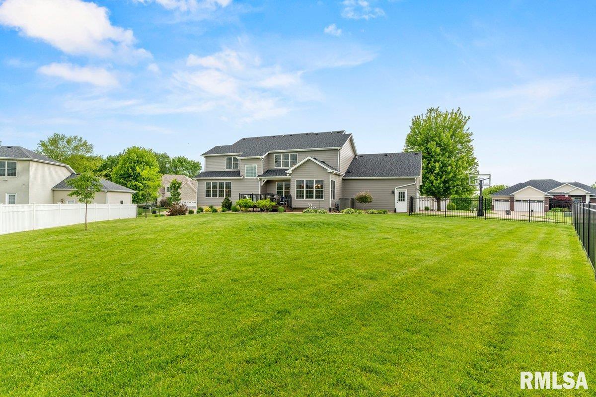 5423 Hugo Road Bettendorf, IA 52722 - Photo 41 of 49 Gallery Image 41