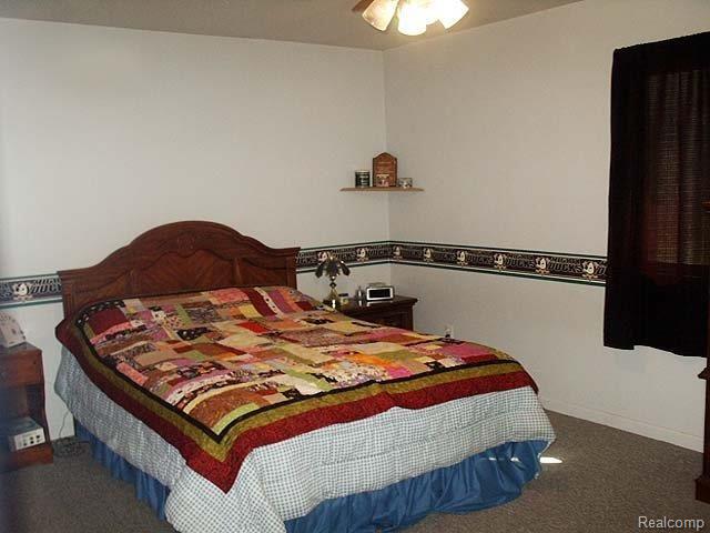 4750 North Rochester Road Rochester, MI 48306 - Photo 11 of 20 Generous size bedrooms