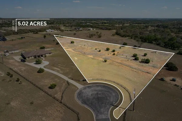$375,000 | 200 Stone House Drive, Liberty Hill, TX 78642