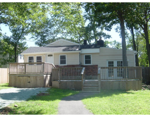 7 Overlook Road Holbrook, MA 02343 - Photo 11 of 14 Gallery Image 11