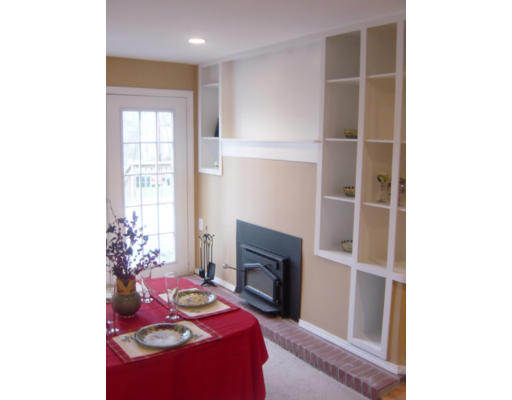 7 Overlook Road Holbrook, MA 02343 - Photo 3 of 14 Gallery Image 3
