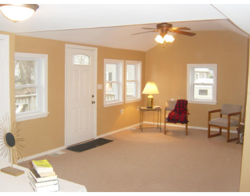 7 Overlook Road Holbrook, MA 02343 - Photo 5 of 14 Gallery Image 5