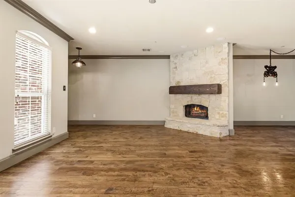 $2,695 | 6836 Livorno Lane, Frisco, TX 75034