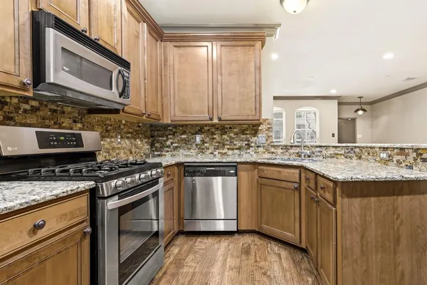 $2,695 | 6836 Livorno Lane, Frisco, TX 75034