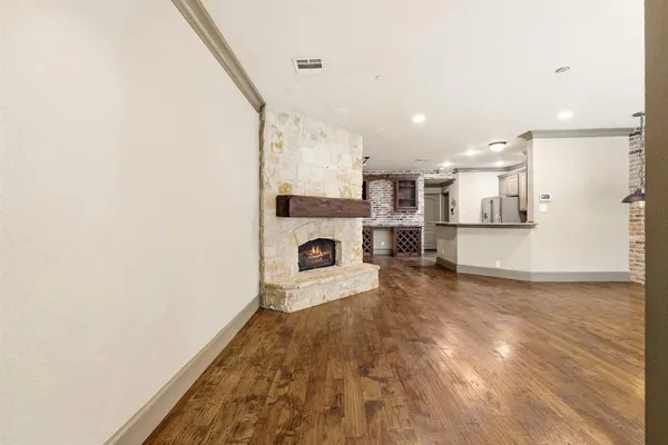 $2,695 | 6836 Livorno Lane, Frisco, TX 75034