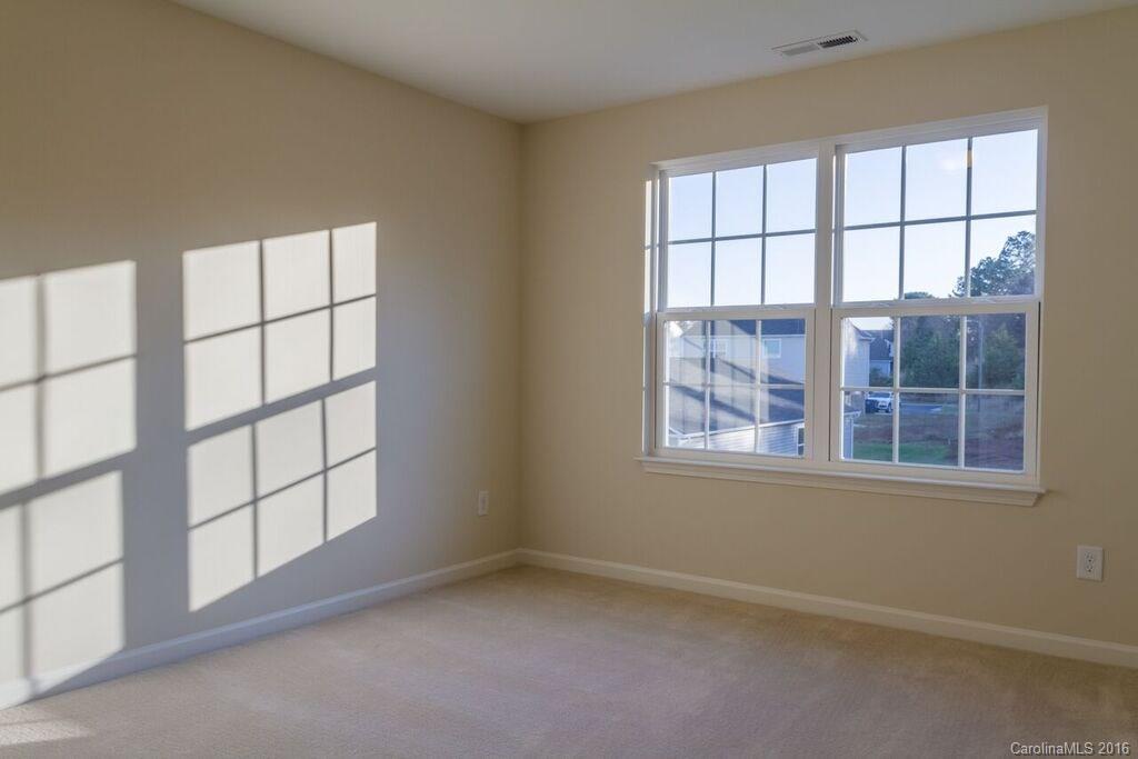 2074 Gunnars Ridge Road, Unit 34 Lancaster, SC 29720 - Photo 4 of 15