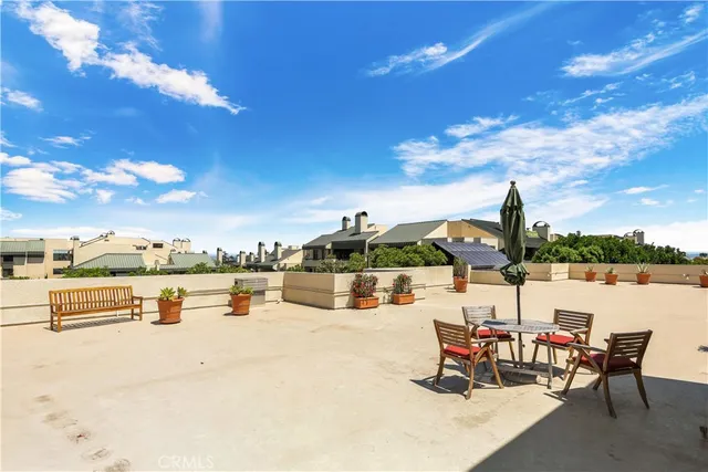 $1,590,000 | 2235 Century Hill, Los Angeles, CA 90067
