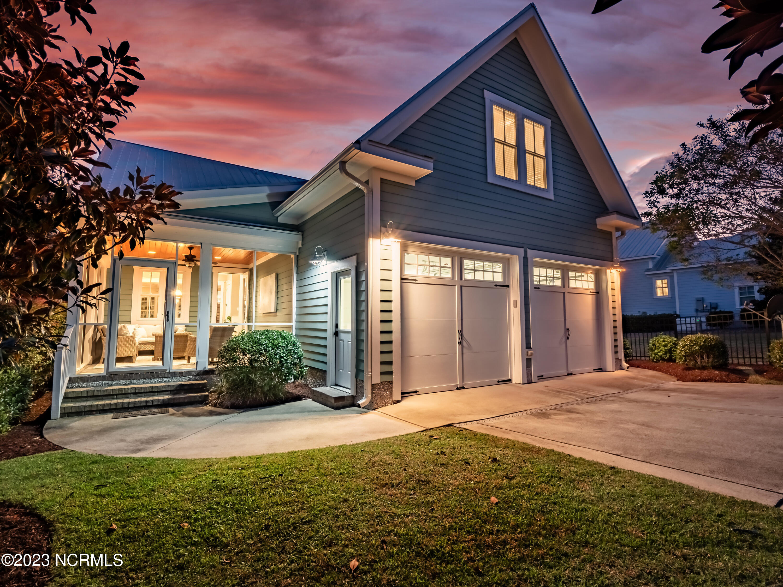 5421 Orton Point Road Wilmington, NC 28403 - Photo 3 of 92 5421 Orton Point twilight 2
