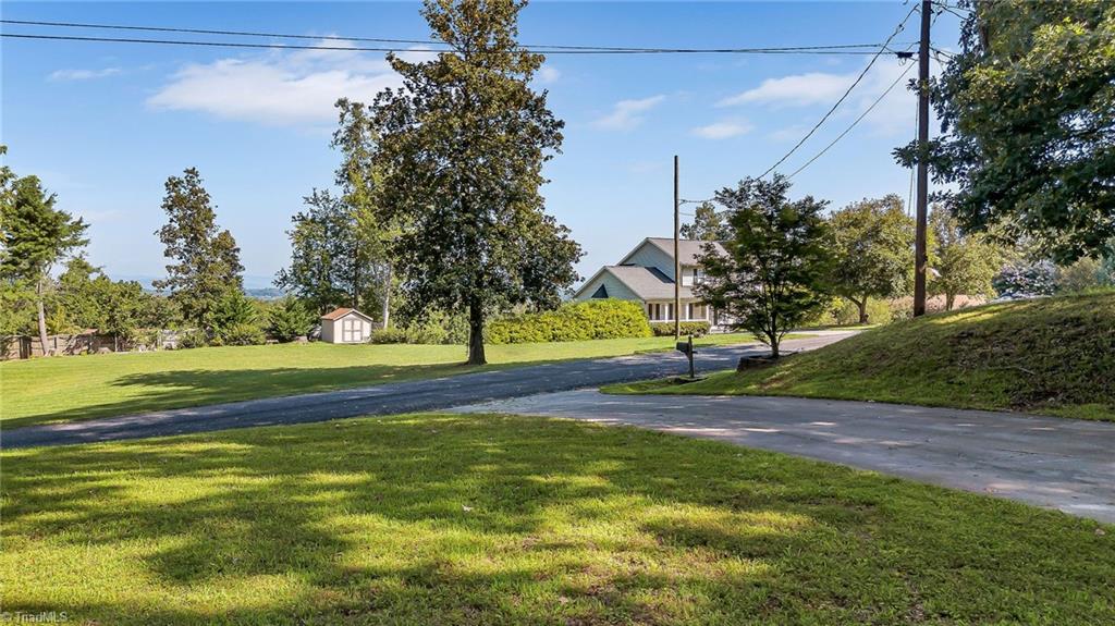 151 Edgewood Ridge Road Wilkesboro, NC 28697 - Photo 10 of 50 Gallery Image 10