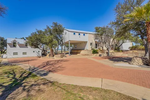 a street view with residential houses