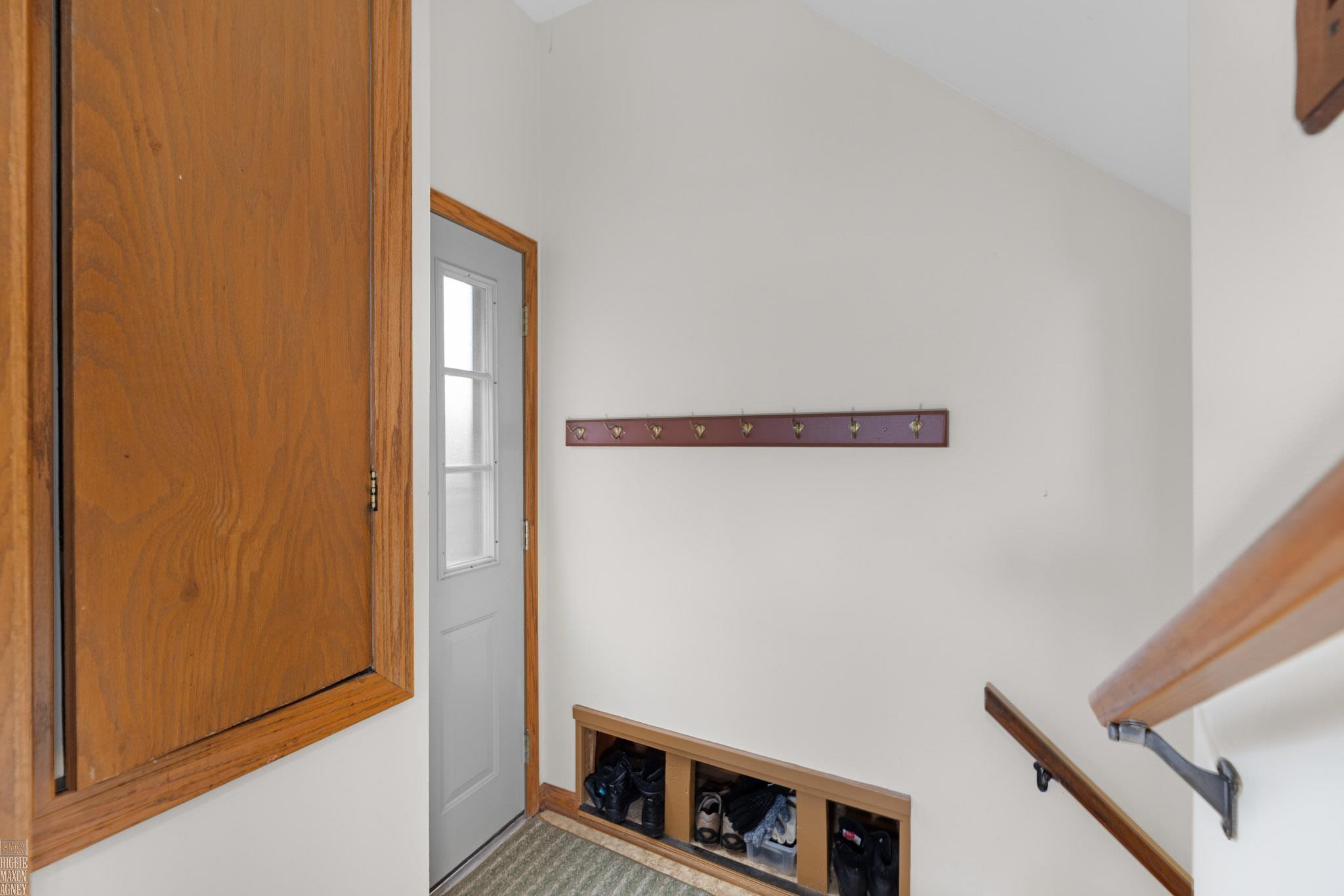 2057 Hawthorne Road Grosse Pointe Woods, MI 48236 - Photo 27 of 43