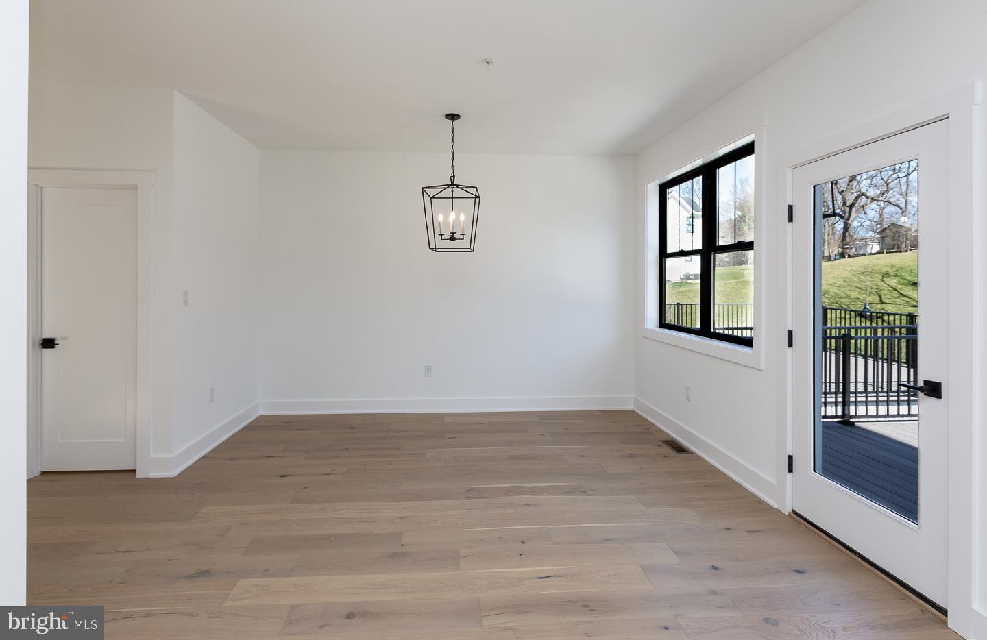 981 Henry Avenue Wayne, PA 19087 - Photo 31 of 32 Bright and airy open space awaits.