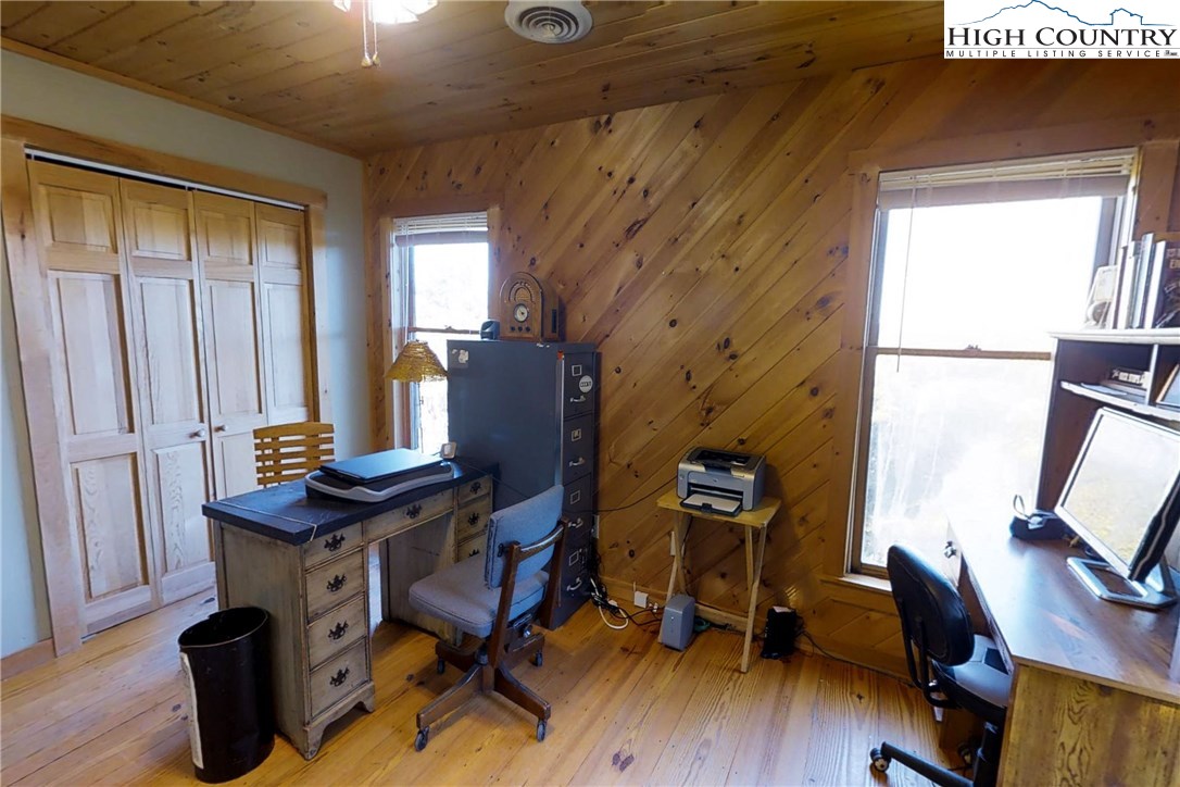 300 Heather Street Boone, NC 28607 - Photo 18 of 25 Gallery Image 18