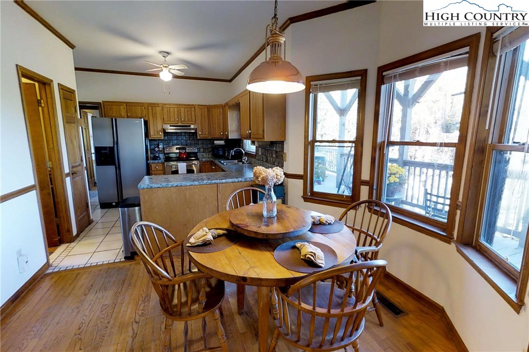 300 Heather Street Boone, NC 28607 - Photo 7 of 25 Gallery Image 7