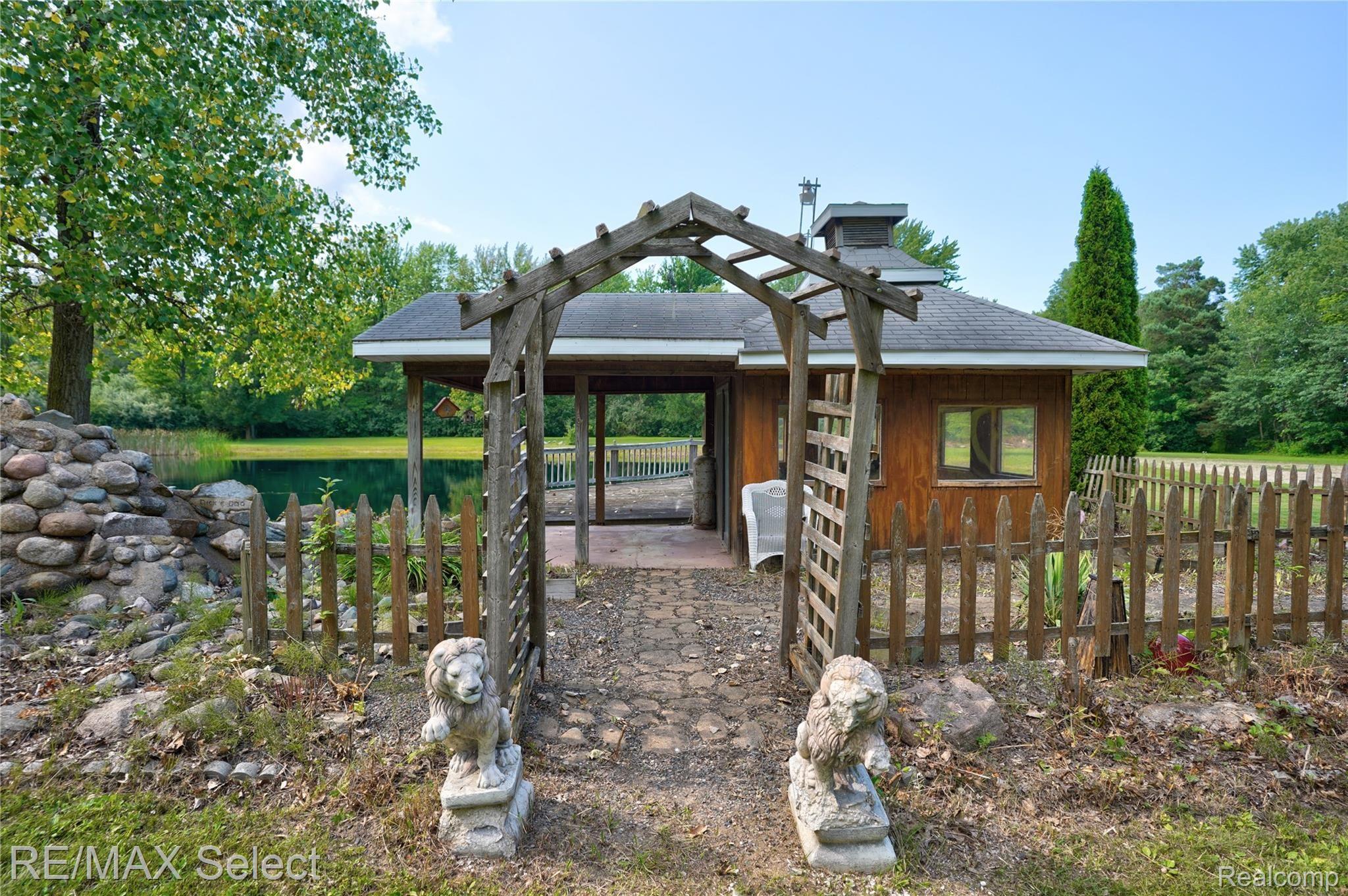 6182 West Willard Road Birch Run, MI 48415 - Photo 76 of 84 6182 Willard Road 037.jpg