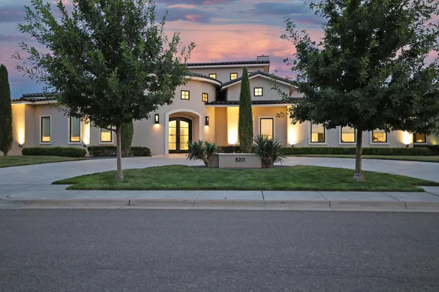 $2,299,000 | 8201 Valcour Drive, Amarillo, TX 79119