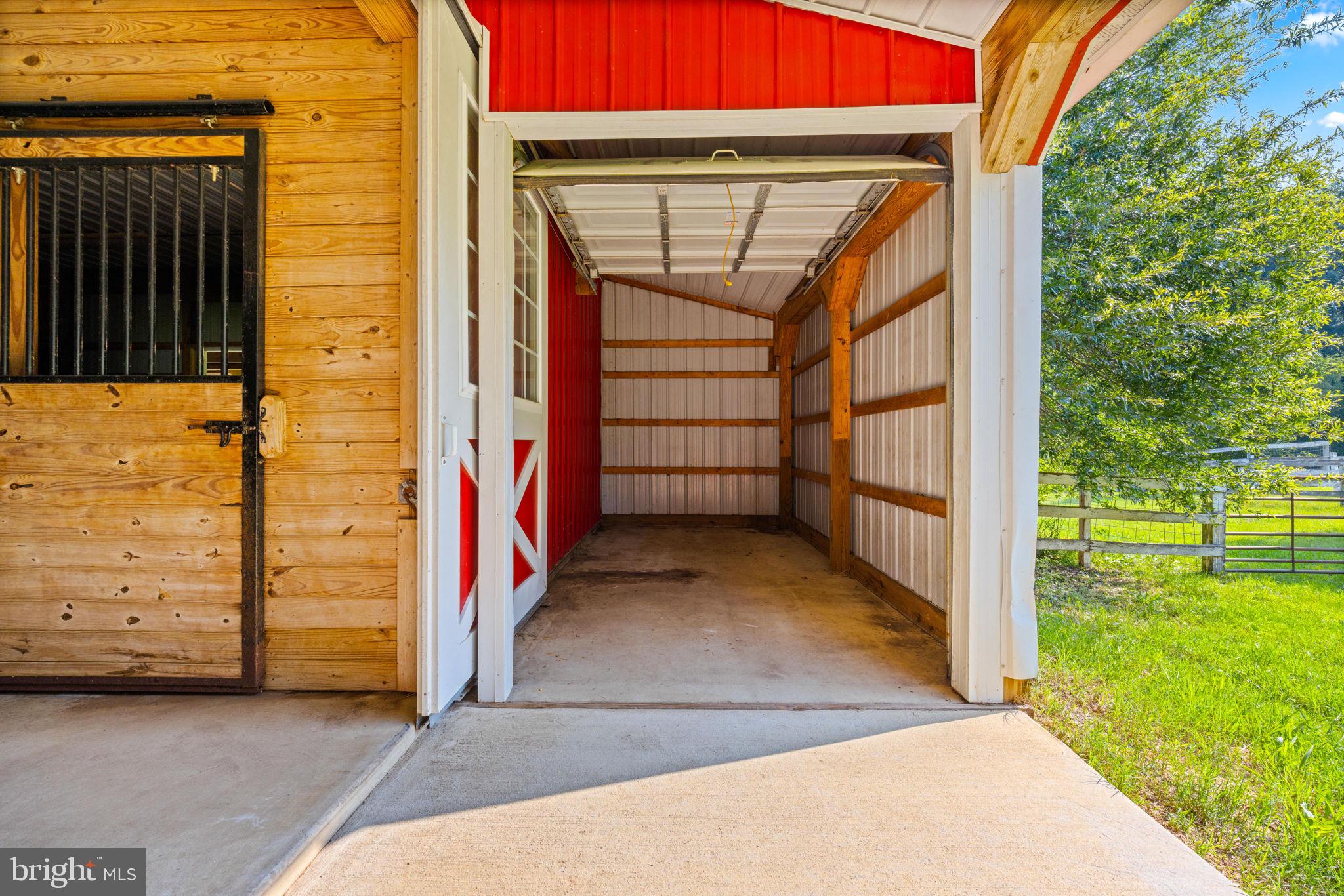 16401 Mt Calvert Road Upper Marlboro, MD 20772 - Photo 70 of 119 Lower Barn: Hay Garage