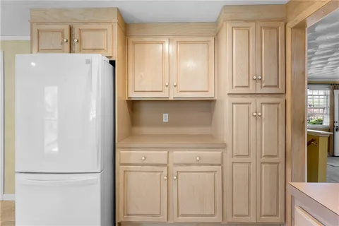 $465,000 | 91 Hilton Road, Warwick, RI 02889