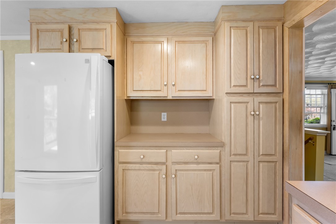 91 Hilton Road Warwick, RI 02889 - Photo 14 of 46