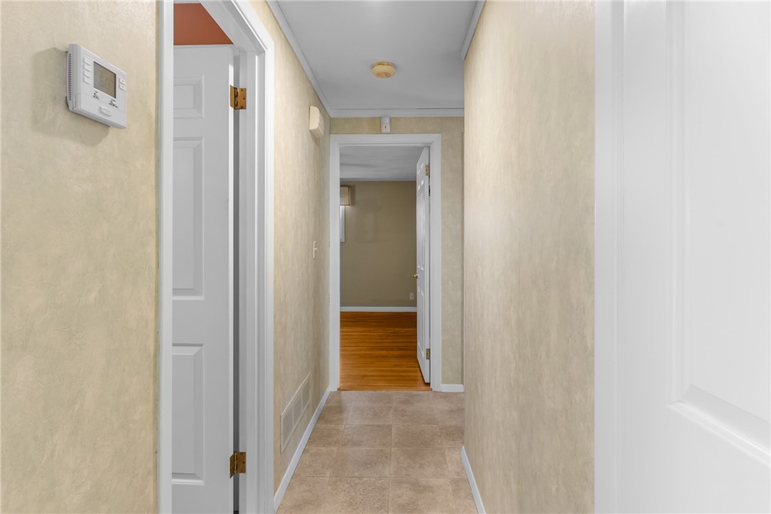 91 Hilton Road Warwick, RI 02889 - Photo 18 of 46