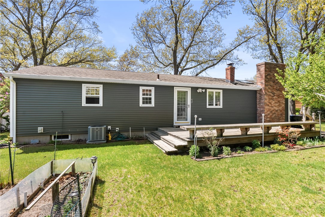 91 Hilton Road Warwick, RI 02889 - Photo 43 of 46