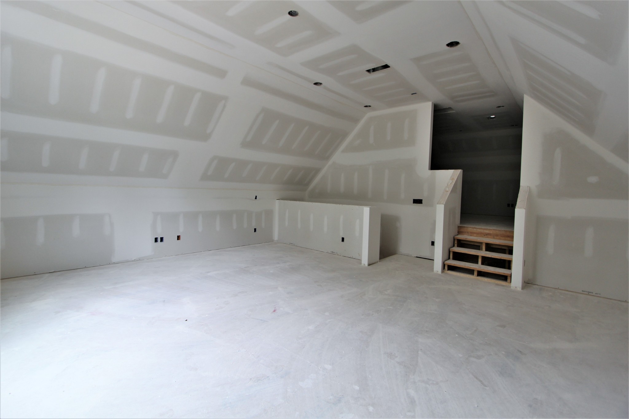 503 Cole's Ferry Road, Unit 5 Gallatin, TN 37066 - Photo 9 of 9 a view of an empty room