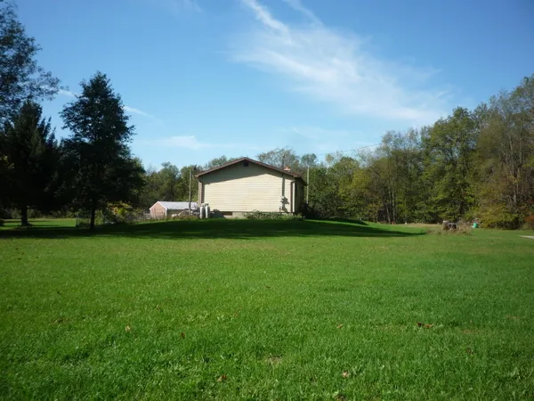 $159,900 | 3311 8 1/2 Mile Road, Union City, MI 49094