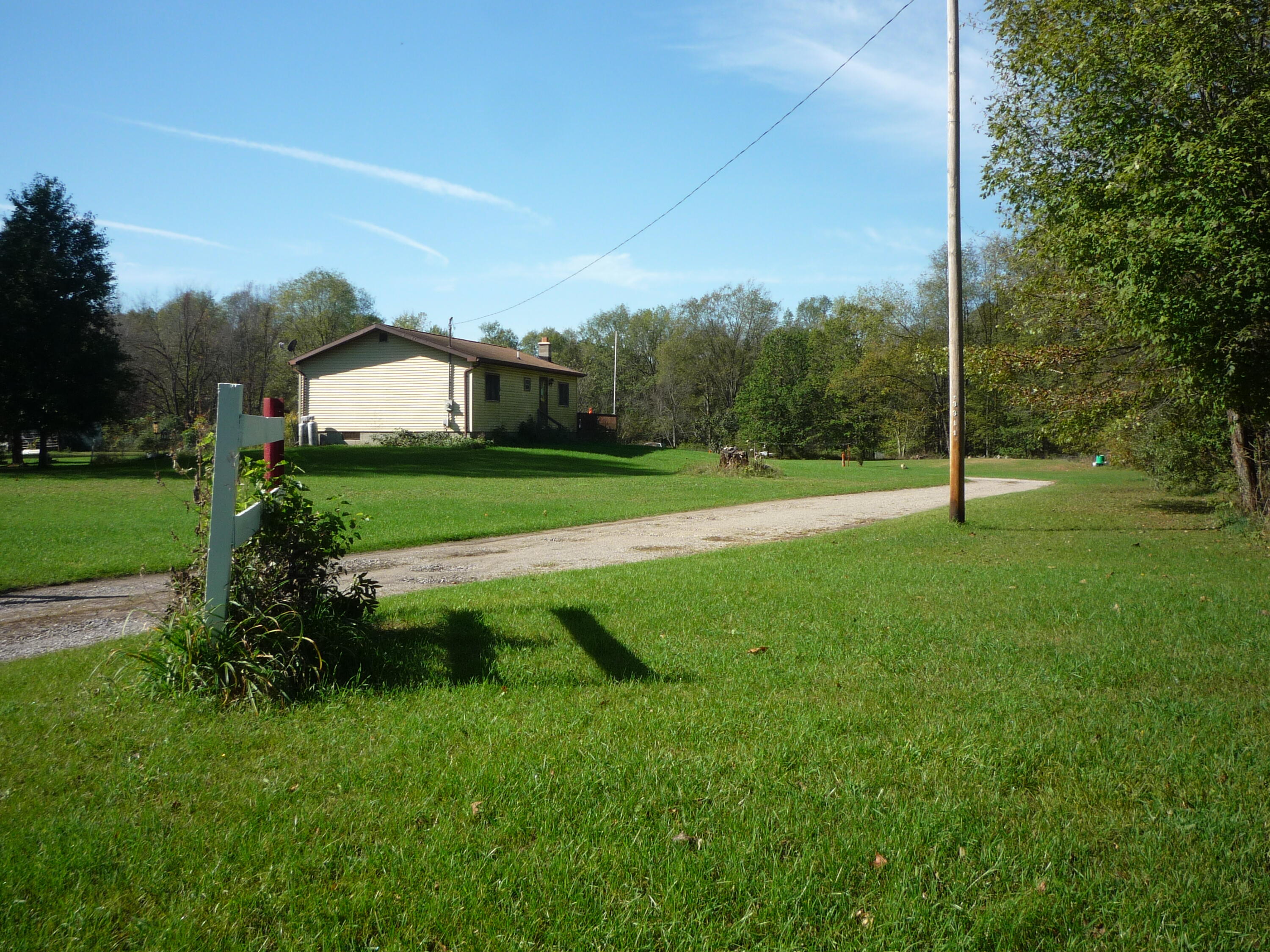 3311 8 1/2 Mile Road Union City, MI 49094 - Photo 36 of 48 P1070293