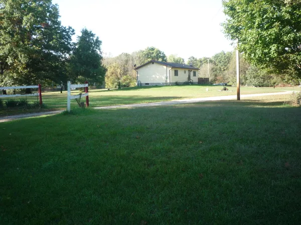 $159,900 | 3311 8 1/2 Mile Road, Union City, MI 49094