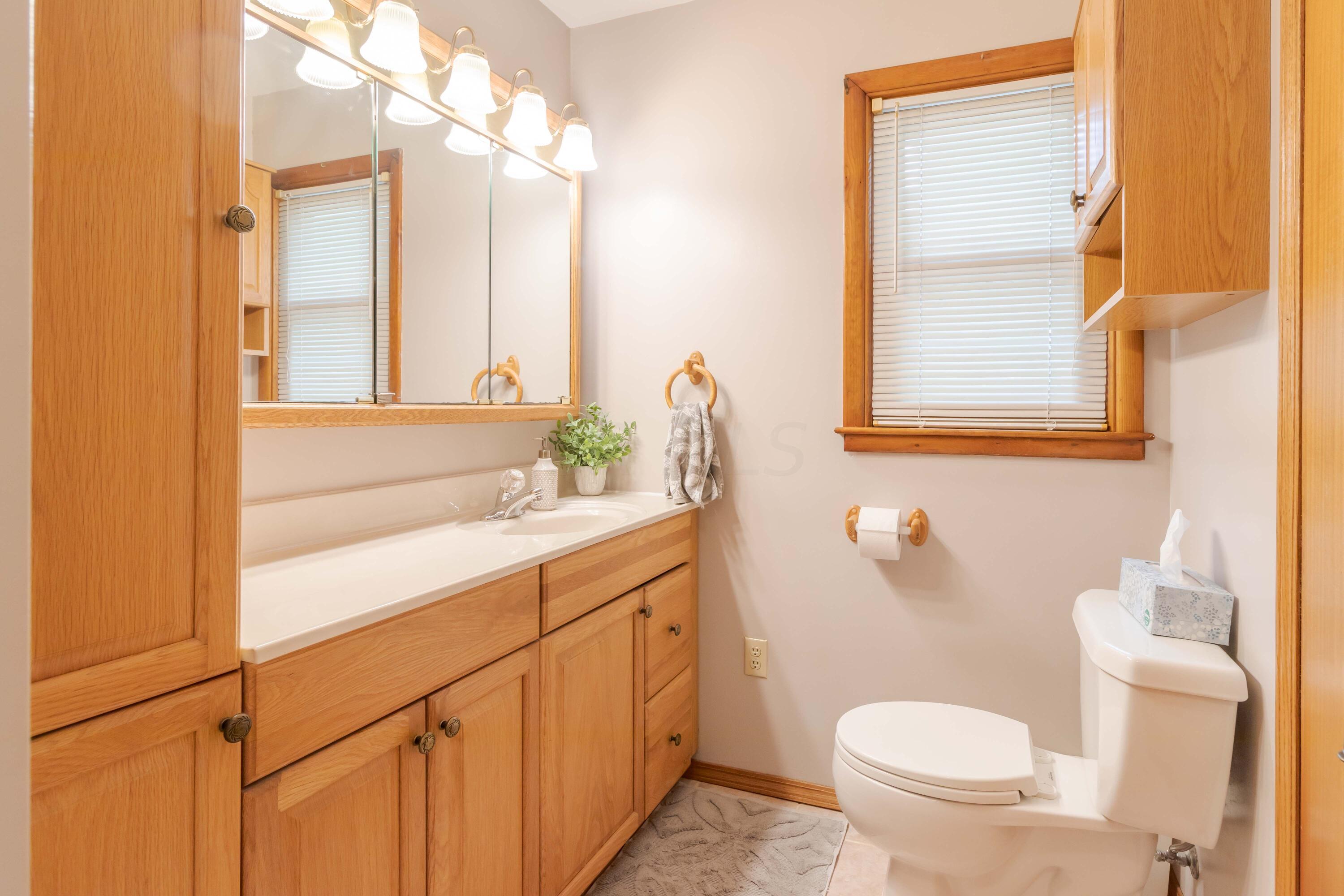 5850 Hamburg Road Southwest Amanda, OH 43102 - Photo 22 of 52 Full Bath