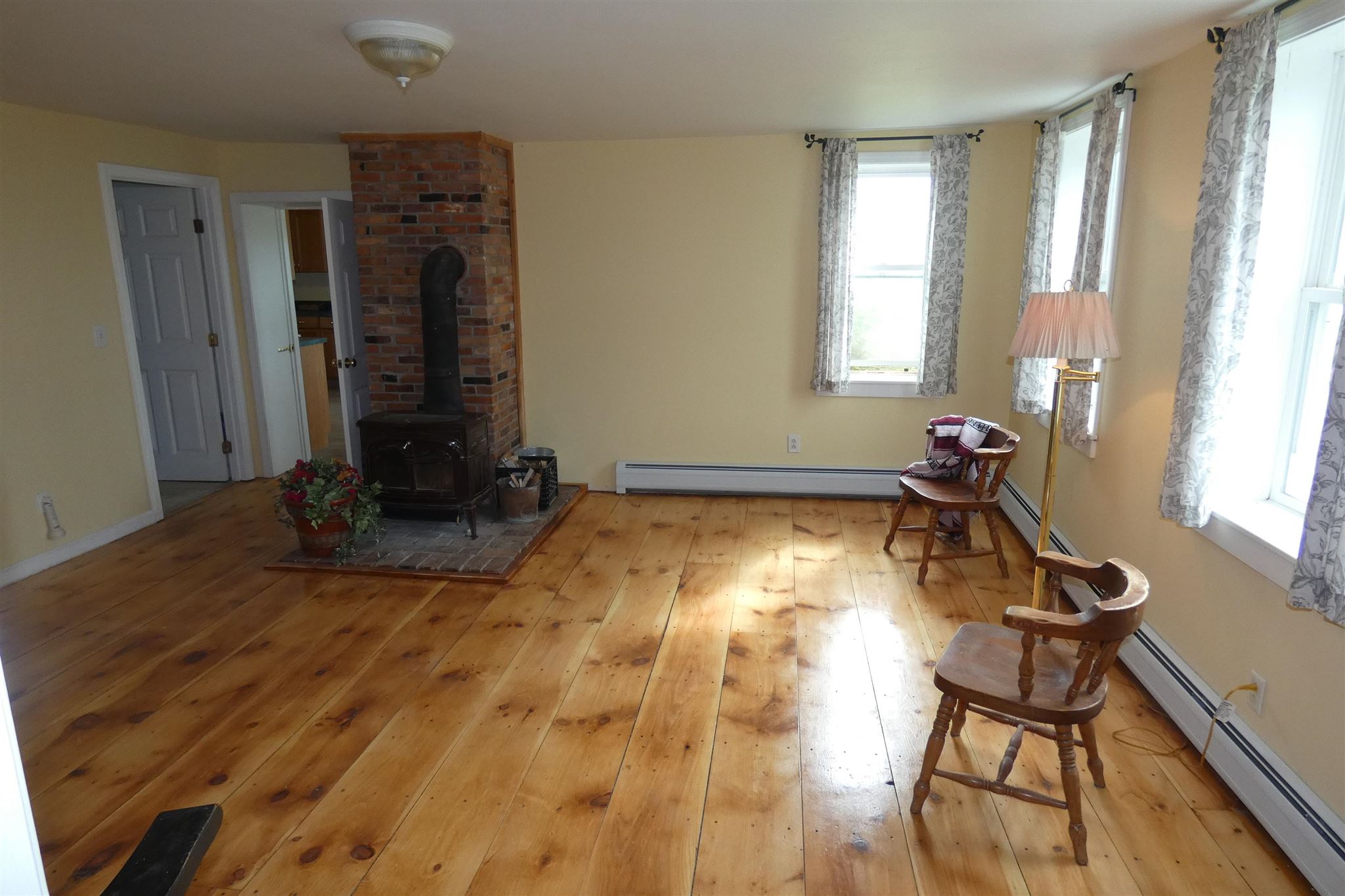 930 Prunier Road Weybridge, VT 05753 - Photo 4 of 26